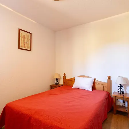 Apartment Pour 6 A Peyragudes Avec Parking Et Animaux Admis - Fr-1-695-85 Germ